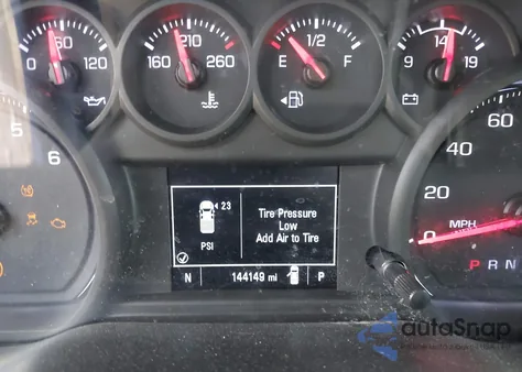 2020 Chevrolet Silverado 1500 z USA, uszkodzony, nr VIN 3GCPWBEH6LG279560